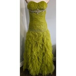 Alice Designs Elegant Lime Green Prom Dress